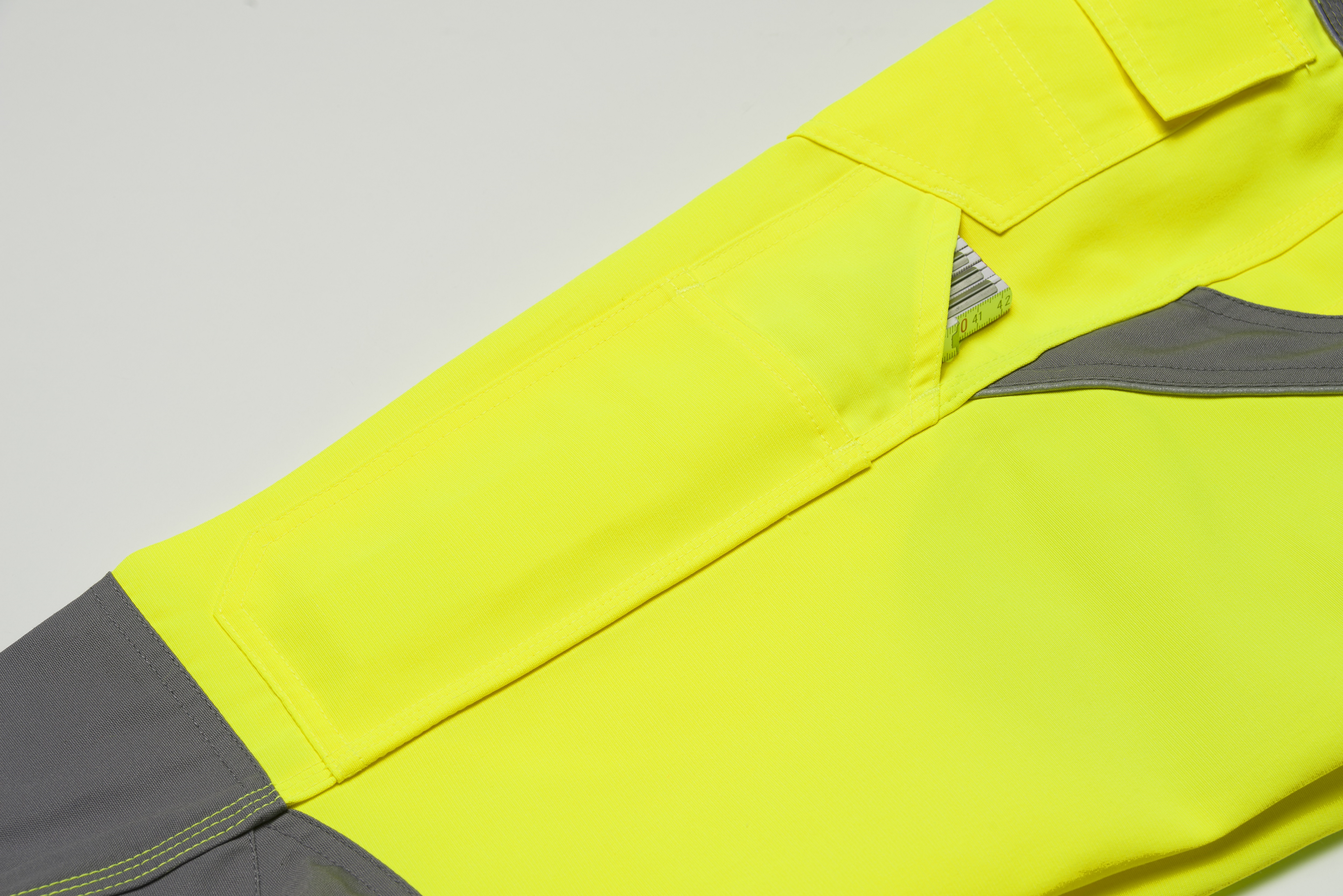 tempplalinewarnschutz_bundhose_detail21_1 Planam Plaline Warnschutz Bundhose Arbeitshose Größe 24 - 110, in 2 Farben