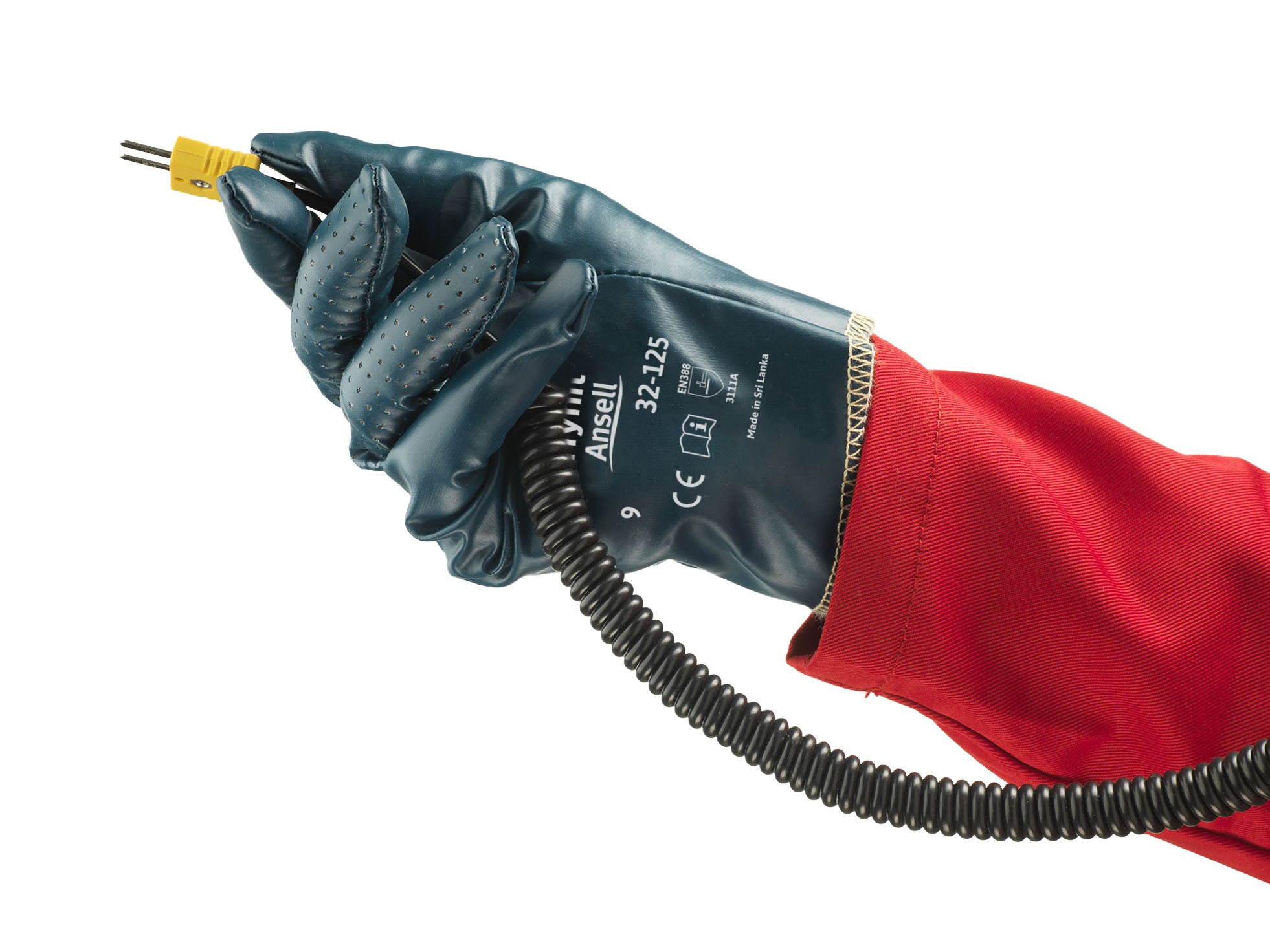 Hynit-32-125-Blue-Product-EMEA-Props